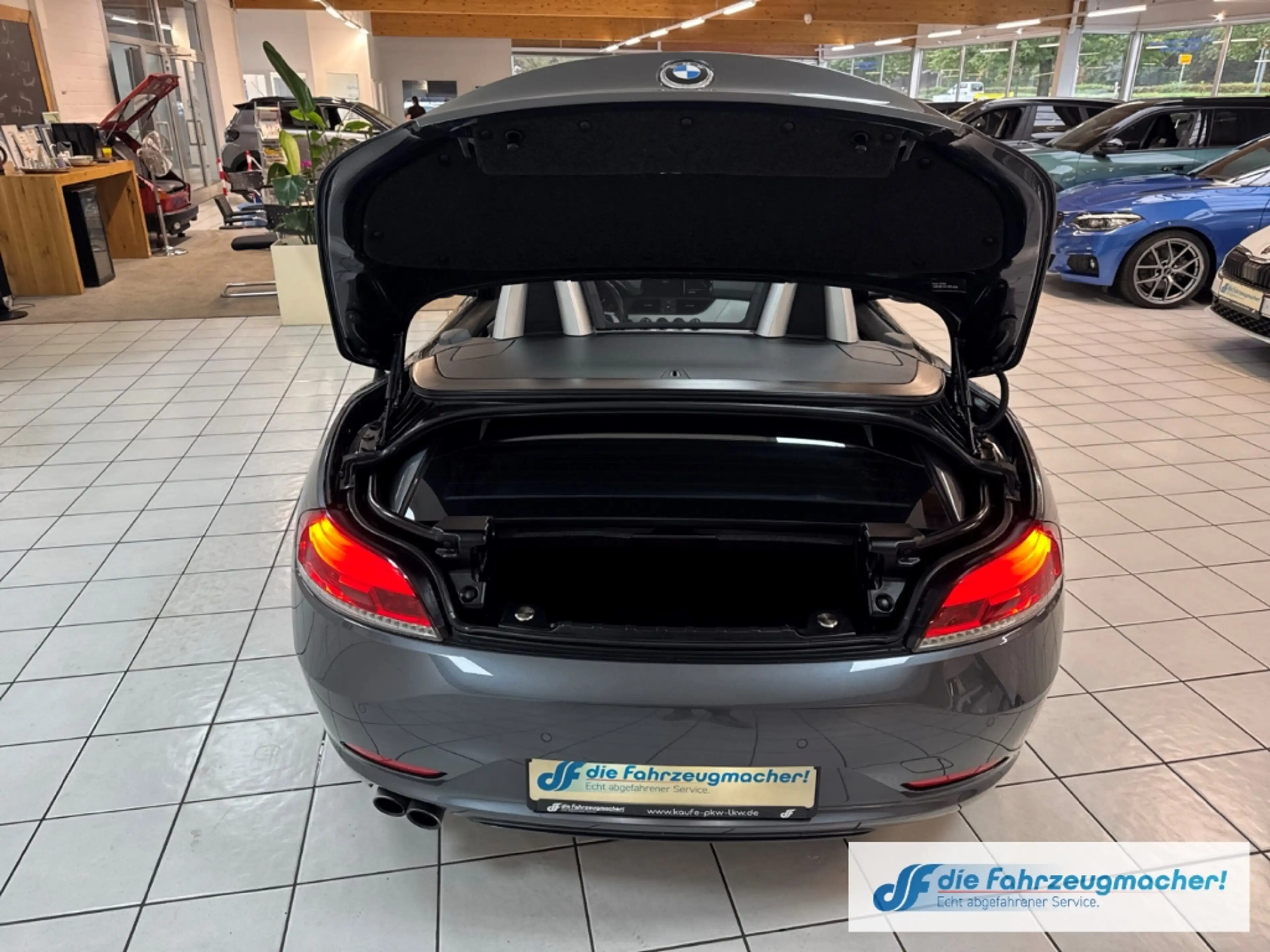 BMW Z4 sdrive 18 i Roadster El. Verdeck AD Leder Xenon Kl — photo 13