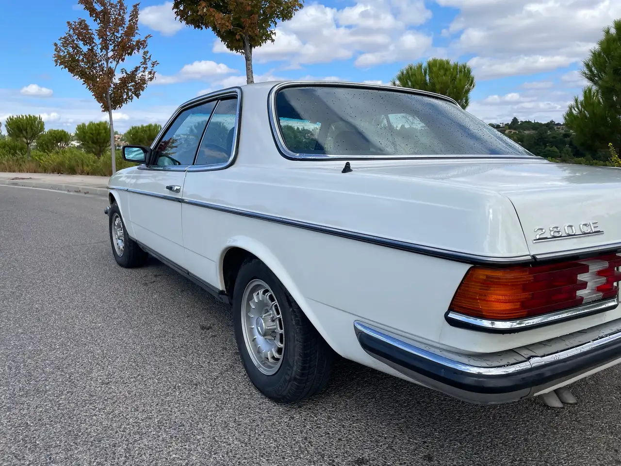 Mercedes-Benz 280 W123 280CE, foto 5