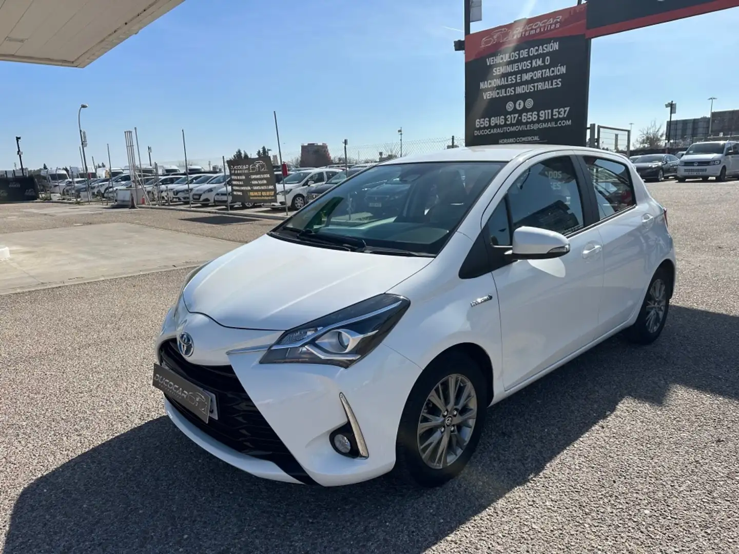 Toyota Yaris 100H 1.5 Active Blanco - 2