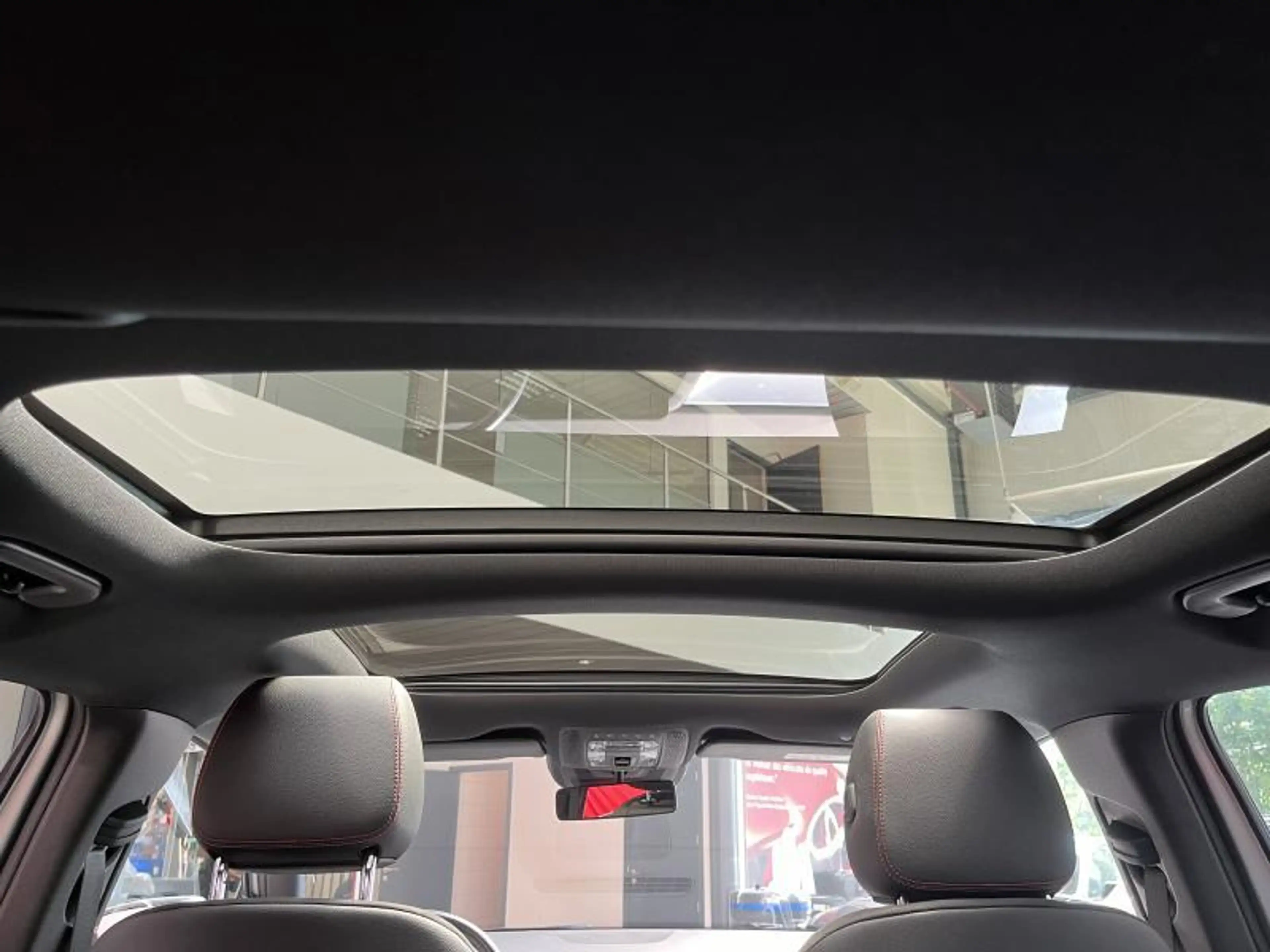 Mercedes-Benz GLA 250 2.0 GLA 4MATIC — photo 14