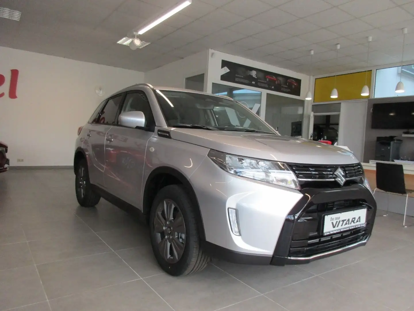 Suzuki Vitara 1.4 BOOSTERJET Hybrid Comfort Plateado - 1