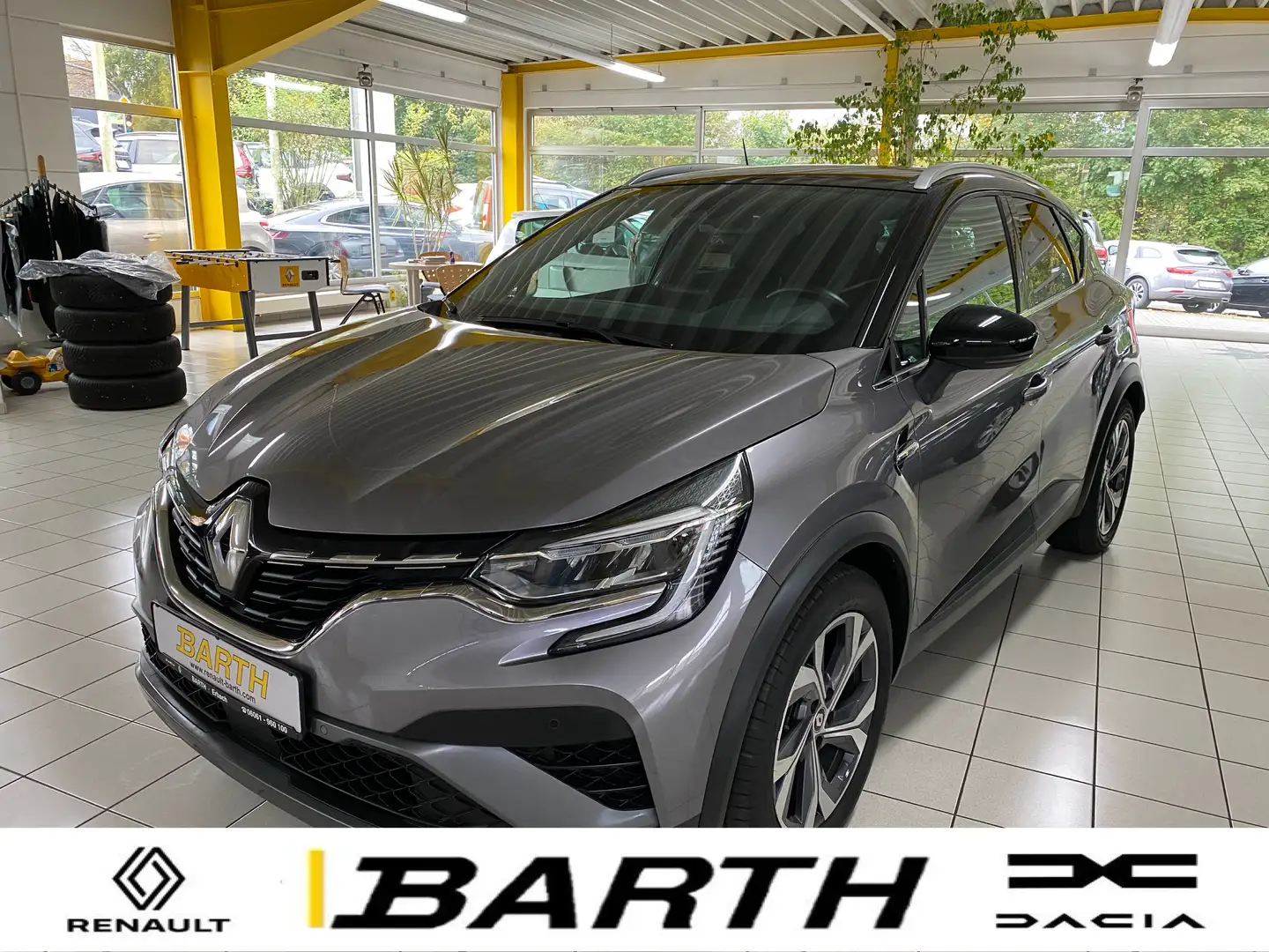 Renault Captur R.S. Line Silber - 1