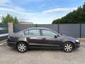 Volkswagen Passat Comfortline 2,0 TDI Schwarz - thumbnail 2