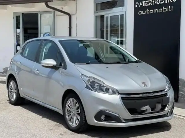 Peugeot 208 208 5p 1.2 puretech Allure gpl 82cv