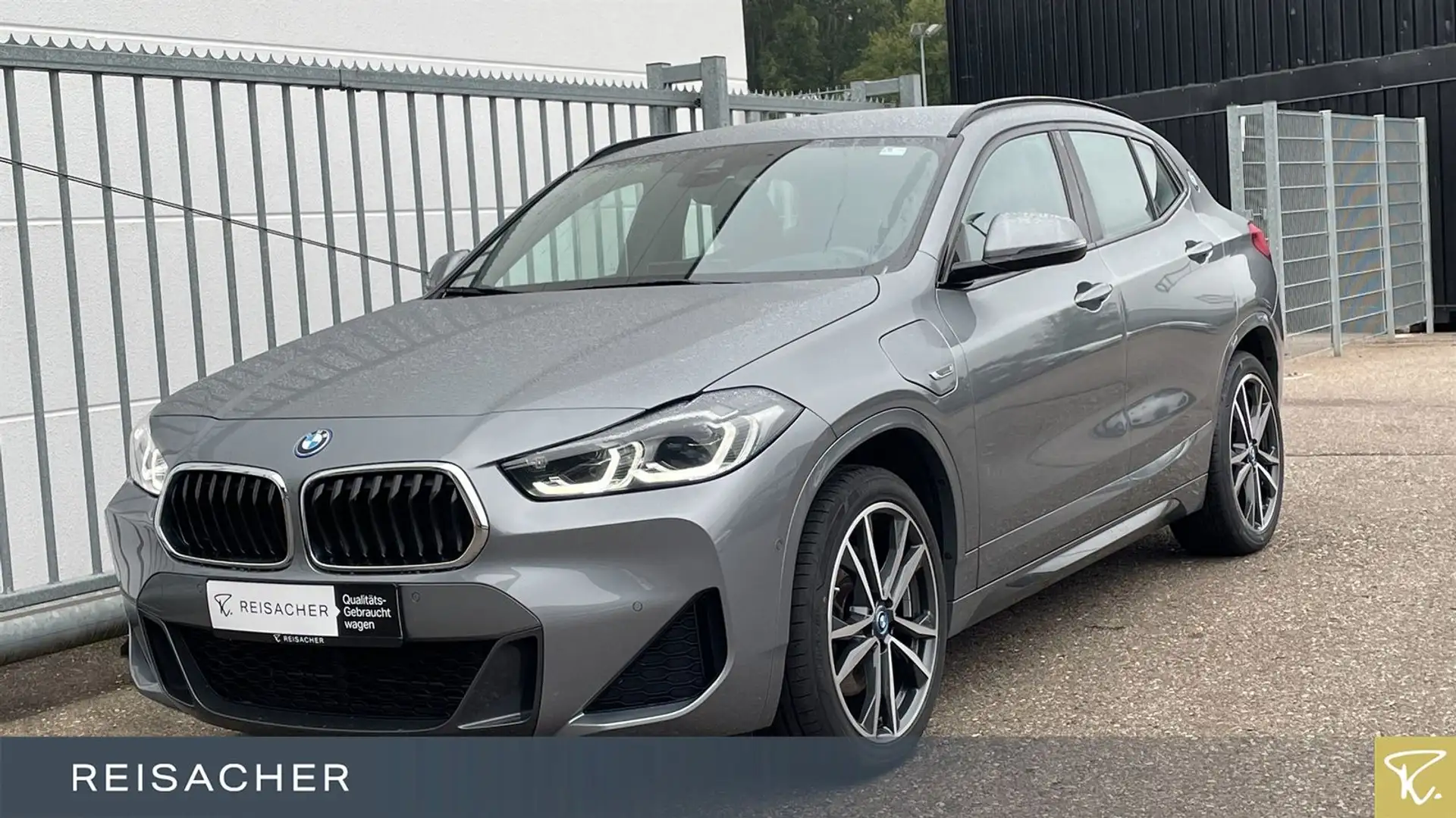 BMW X2 xDrive25e A M-Sport,M-Sport,Leder,Autom Grau - 1