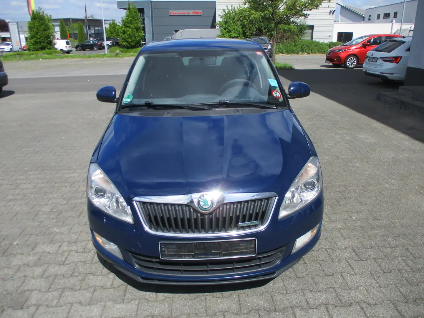 Skoda Fabia 1.2 TDI DPF Combi GreenLine Klima Scheckheft Azul - 2