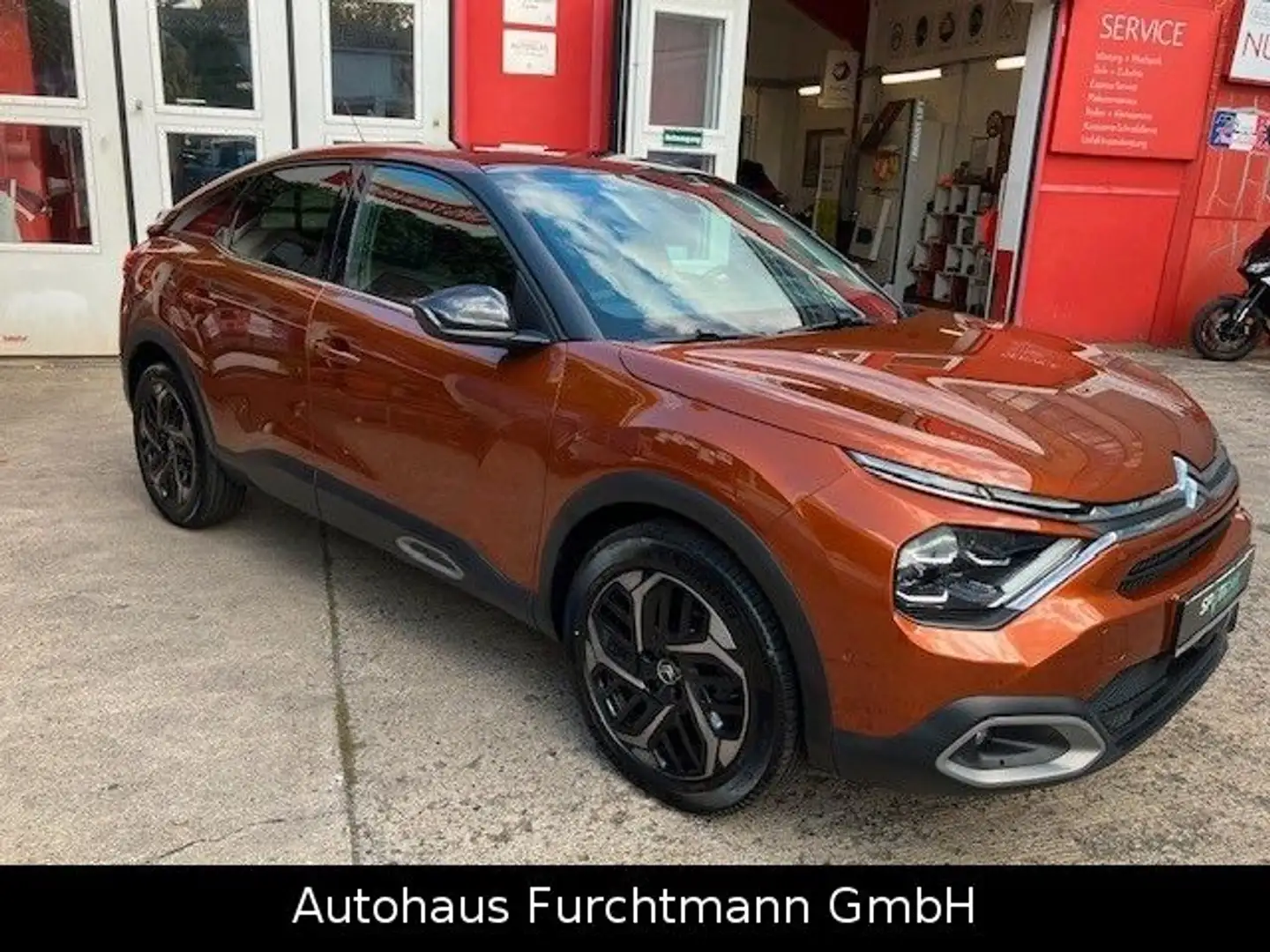 Citroen C4 Lim. Shine PureTech 130 EAT8 mit PANO-DACH Orange - 1