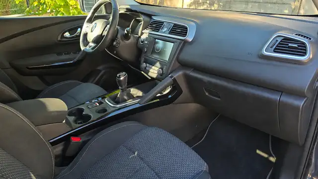Renault Kadjar view 10