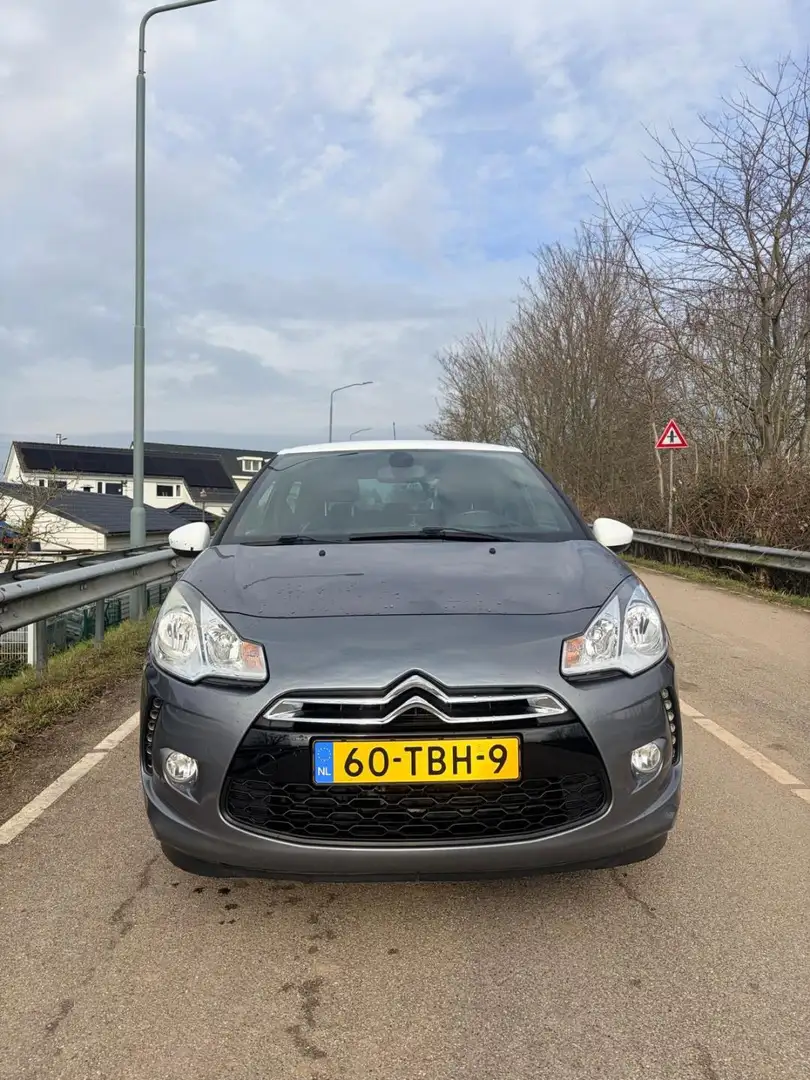 Citroen DS3 1.6 So Chic NAP / Parkeersensoren Grau - 2