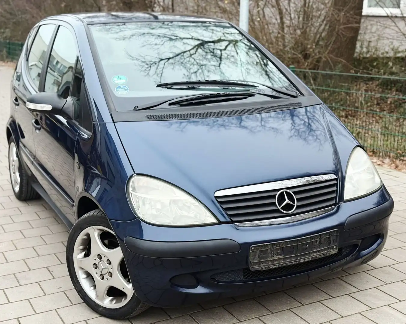 Mercedes-Benz A 140 ELEGANCE 46.000Km Tüv NEU Top Blau - 1