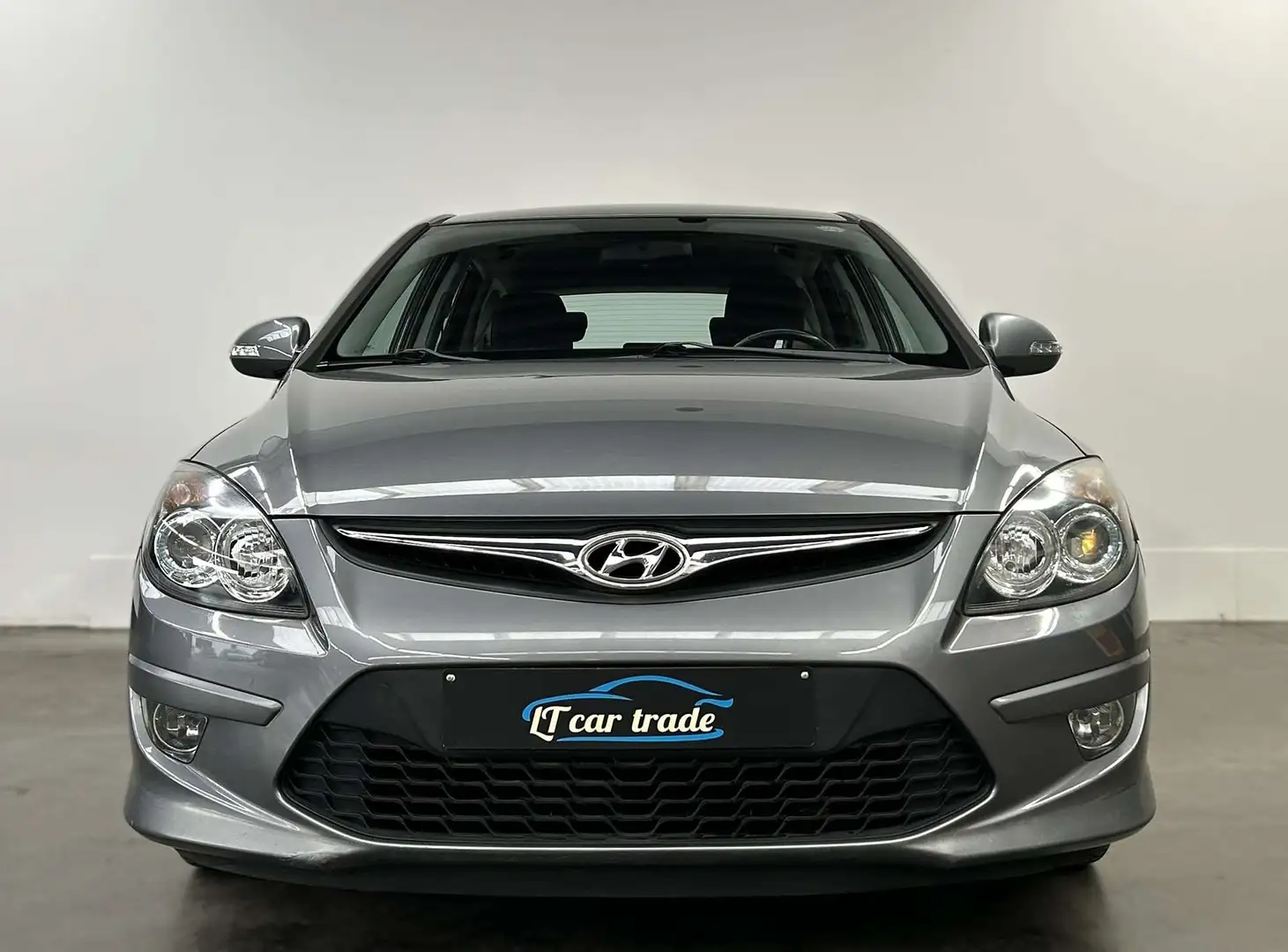 Hyundai i30 1.4i Edition* Verwarmde zetels* Airco * Garantie Gris - 2