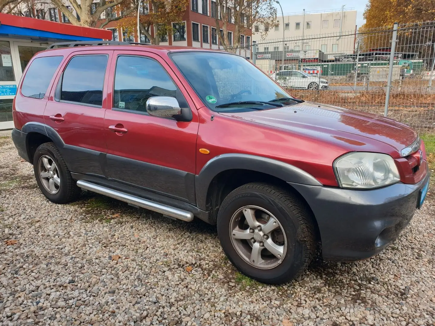 Mazda Tribute 2.3 Comfort AWD 4x4 Rot - 2