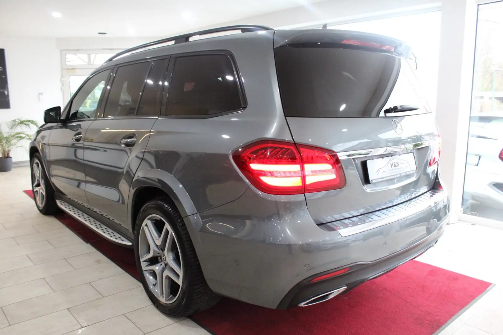 Mercedes-Benz GLS 350 d 4Matic AMG-LINE Edition *PANORAMA*AHK* Gris - 2