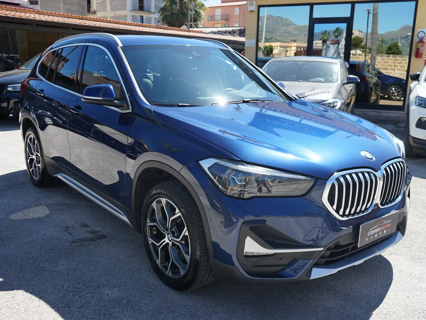 BMW X1 sdrive18d xLine Blu/Azzurro - 1