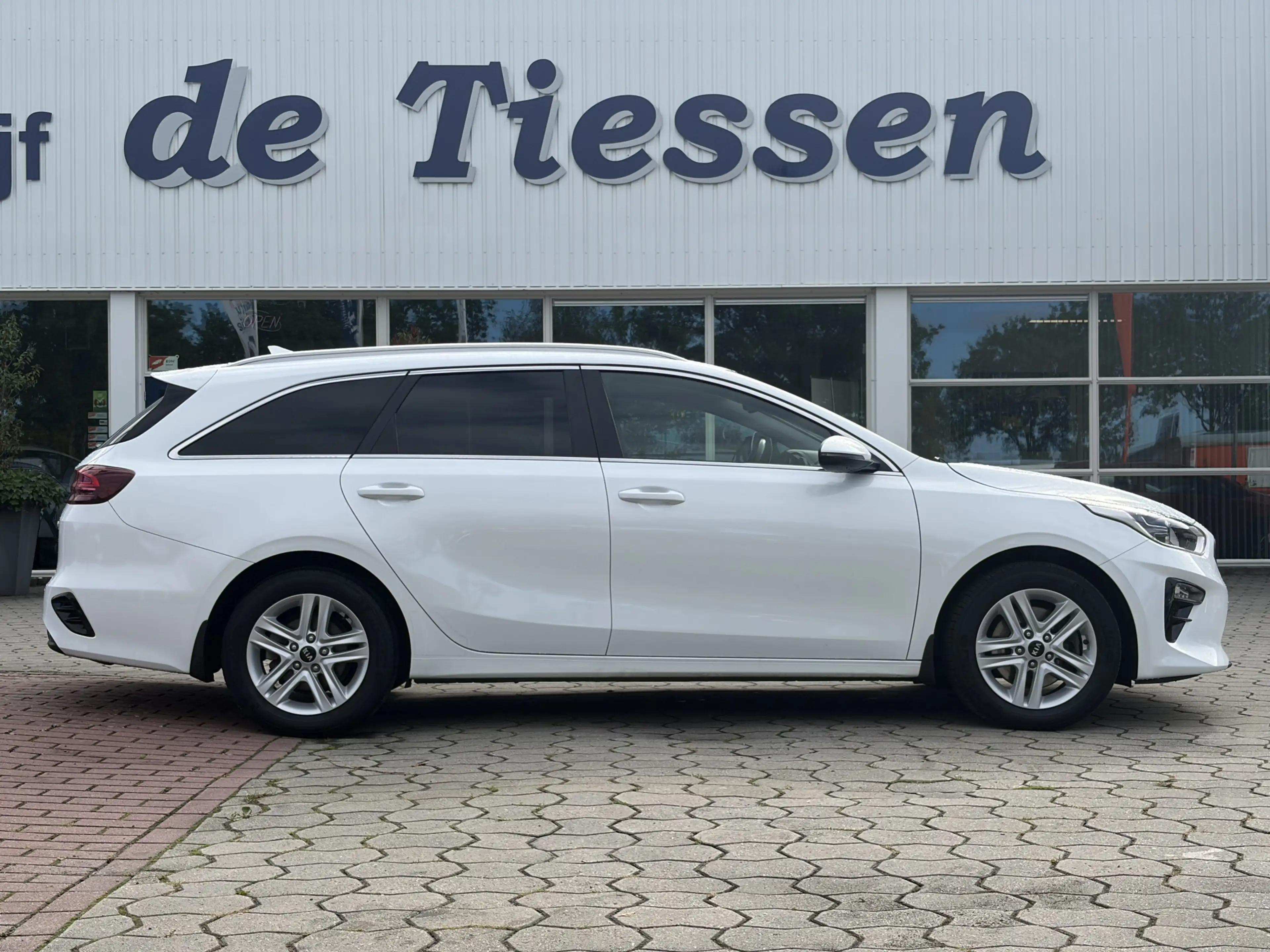 Kia Ceed SW / cee'd SW Sportswagon 1.5 T-GDi DynamicPlusLine AUTOMAAT | S — photo 5