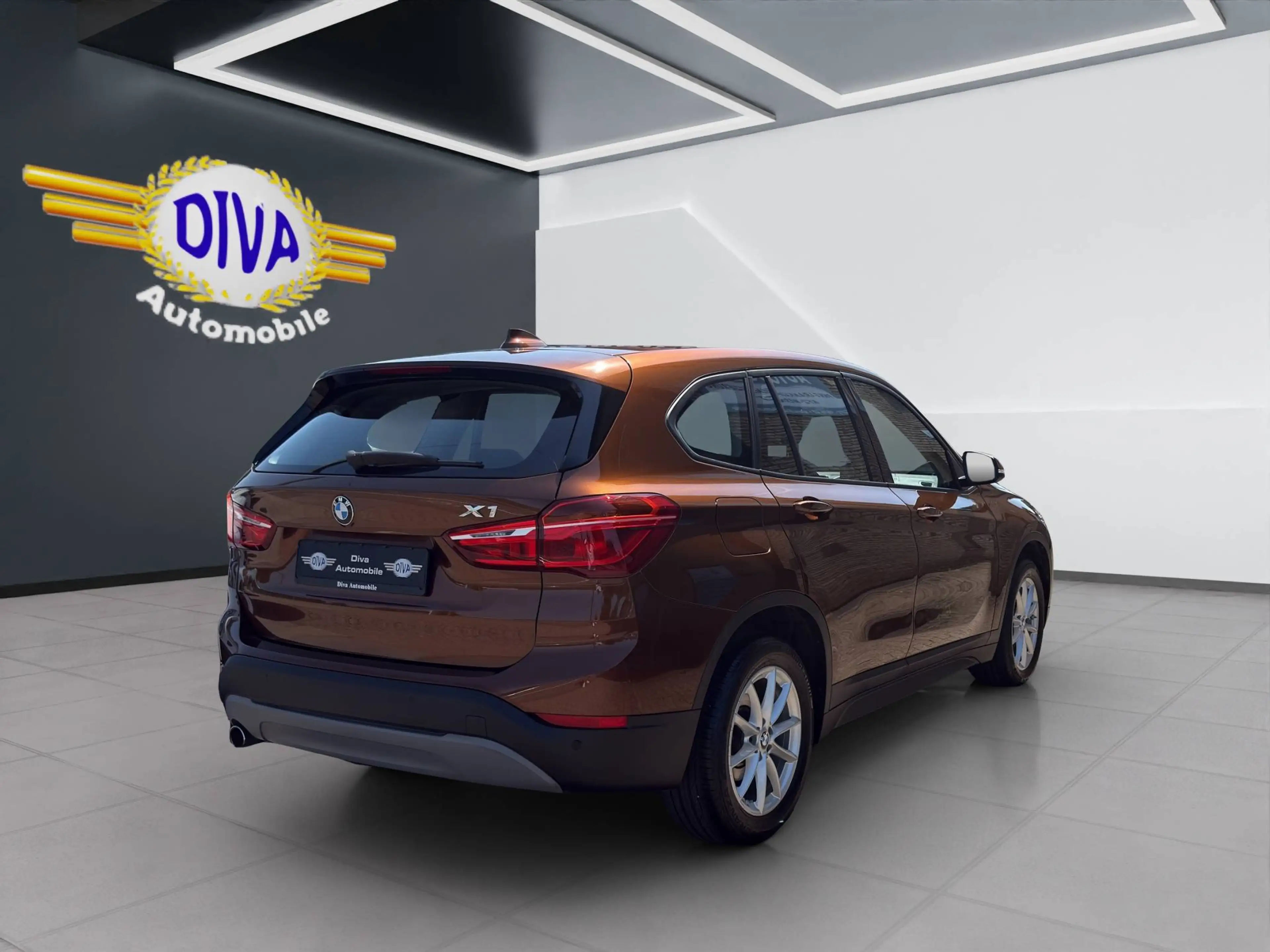 BMW X1 sDrive 18 d Advantage — photo 2