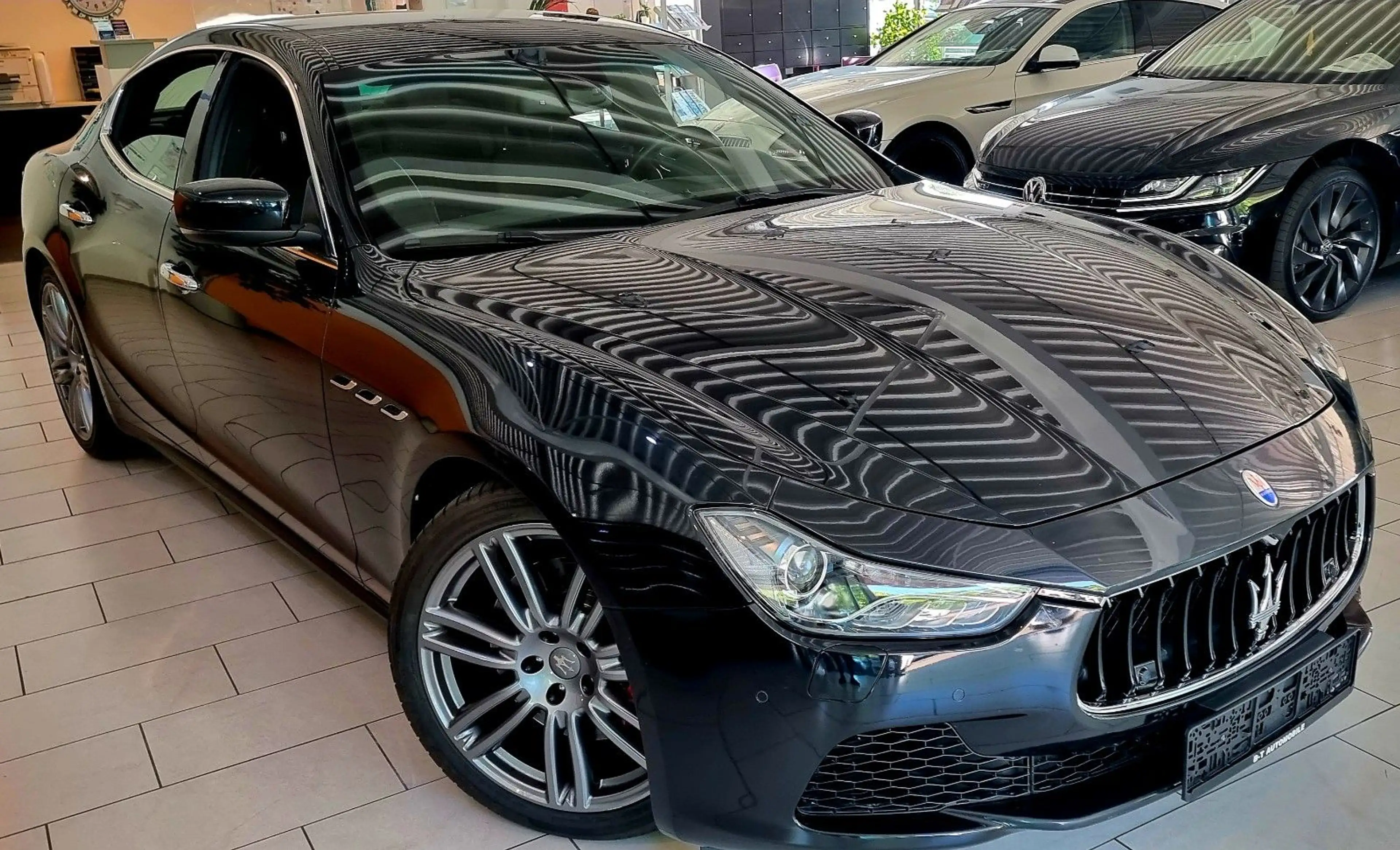 Maserati Ghibli 3.0 V6 S Q4 Automatik Carbon — photo 3