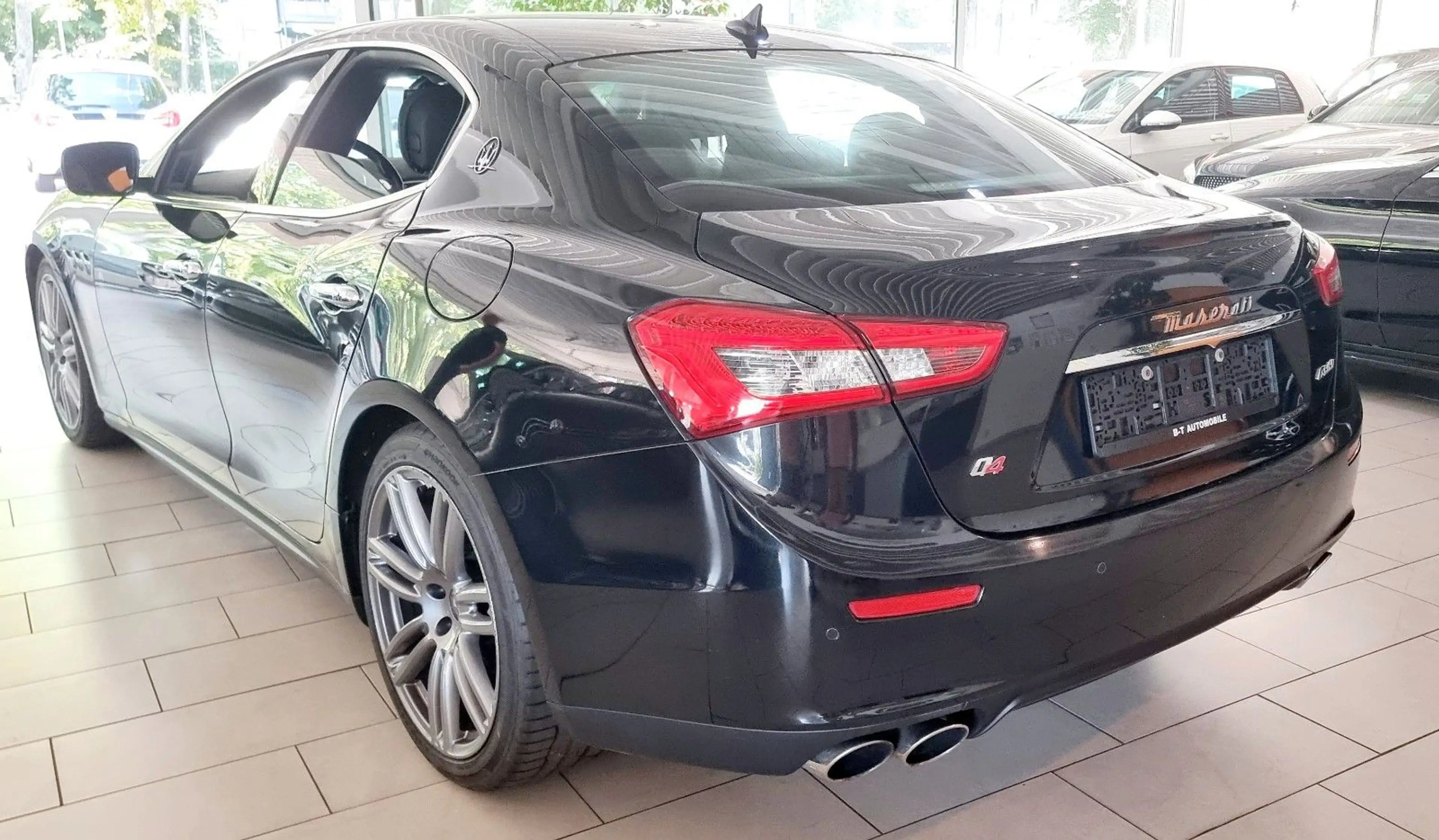 Maserati Ghibli 3.0 V6 S Q4 Automatik Carbon — photo 5