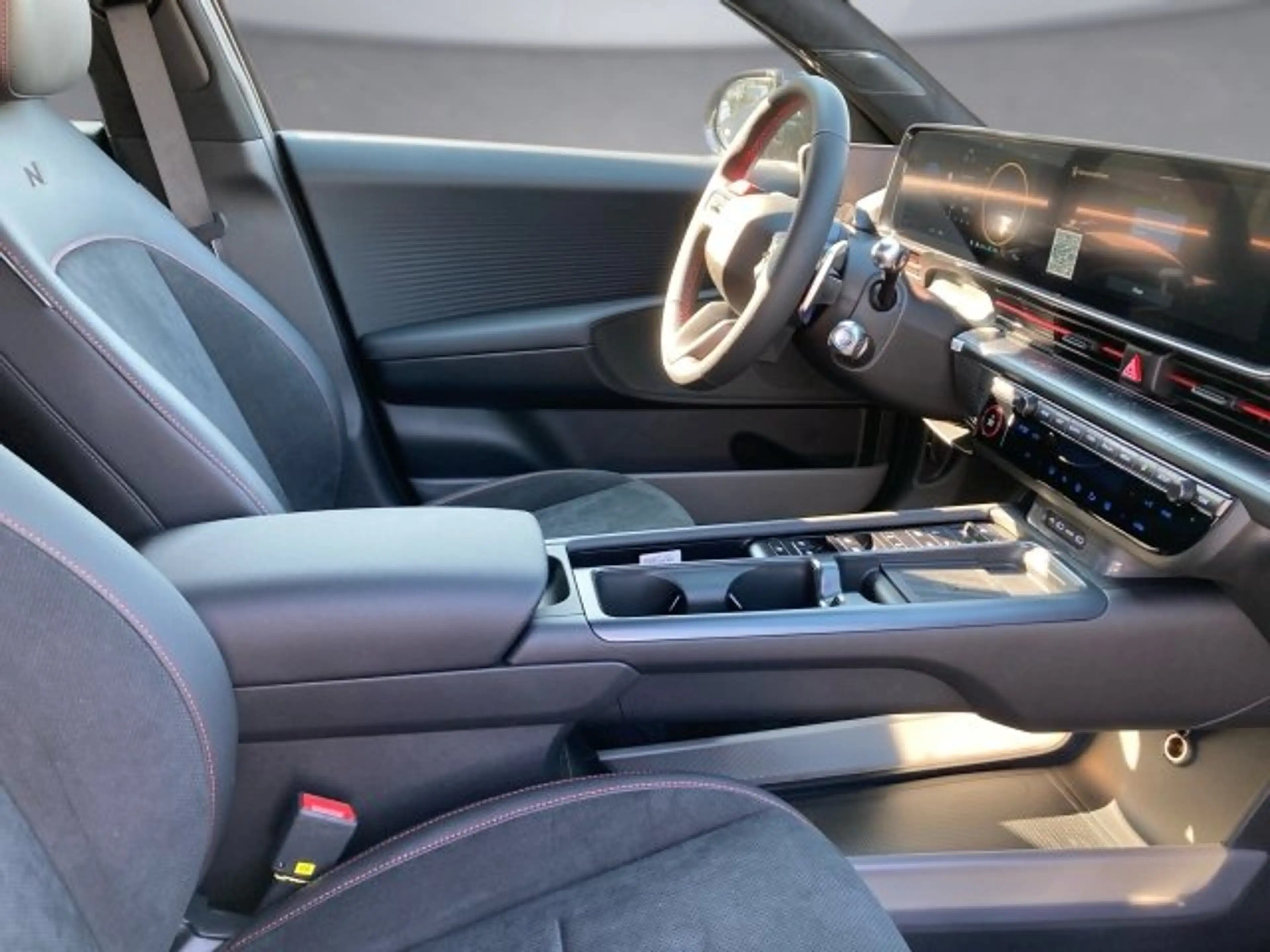 Hyundai IONIQ 5 IONIQ 6 N Line 84 kWh 4WD i66l2-O3 — photo 11