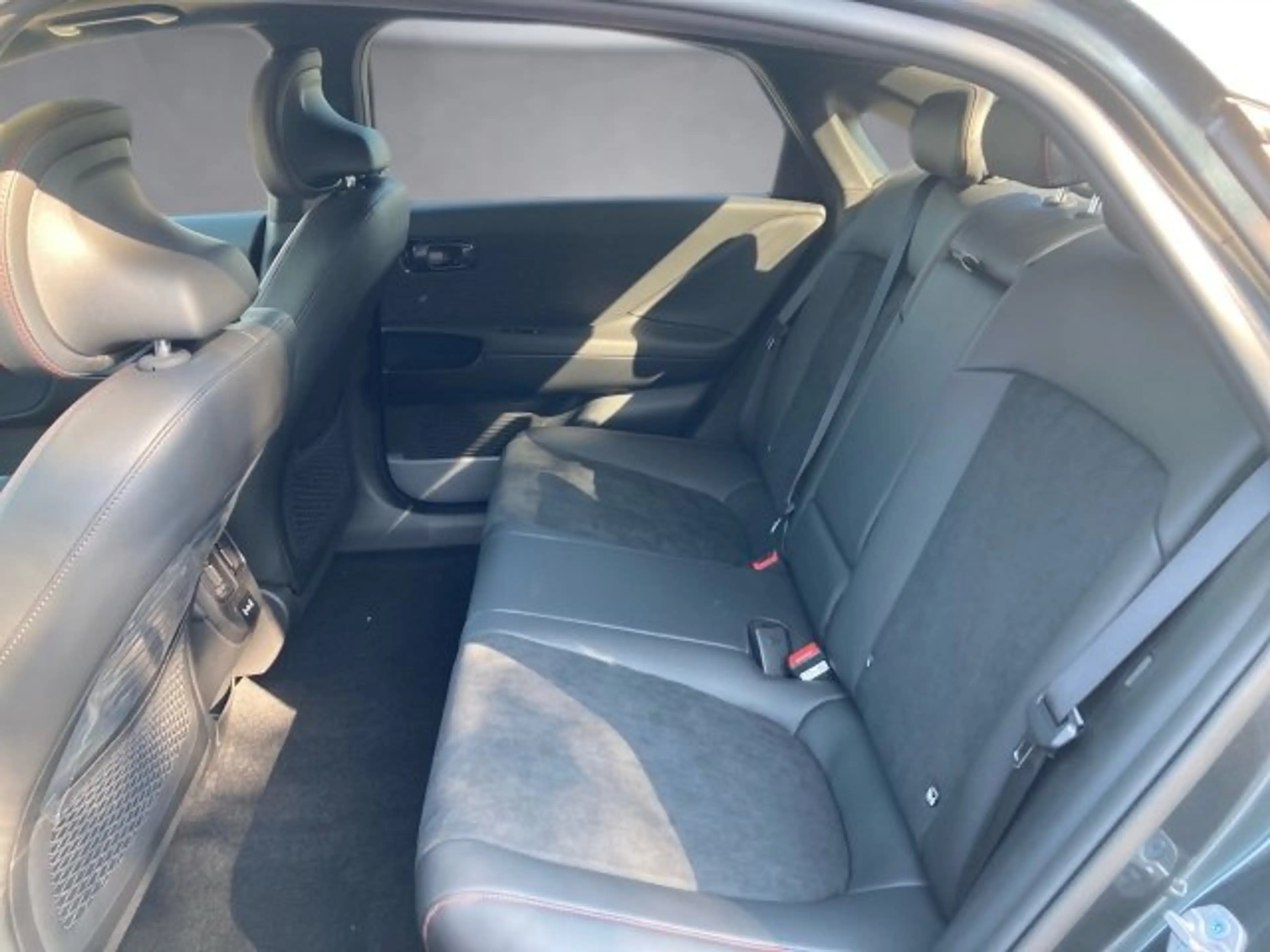 Hyundai IONIQ 5 IONIQ 6 N Line 84 kWh 4WD i66l2-O3 — photo 12