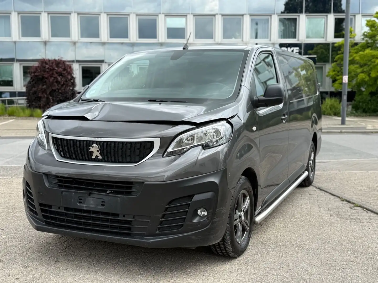 Peugeot Expert 2.0 HDI 177 PS Automatik,Kamera,Navi,AHK Grau - 1
