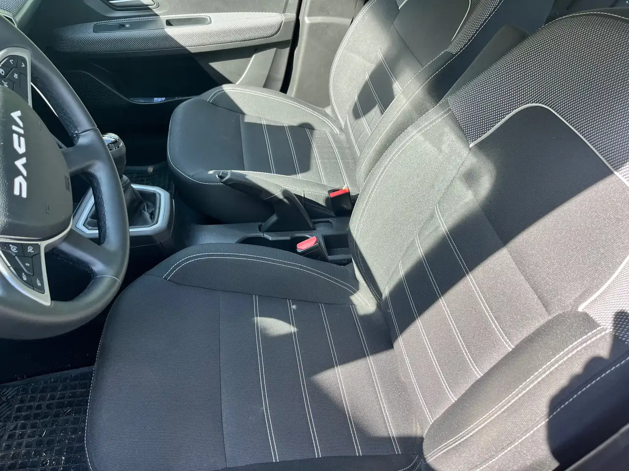 Dacia Sandero Sandero — photo 6