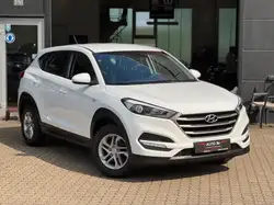 Hyundai TUCSON blue Classic 2WD Navi 1.Hand...