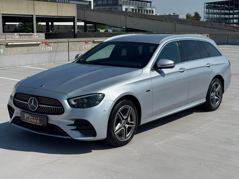Mercedes-Benz E 300 de*AMG Line*Multibeam LED*Navi*