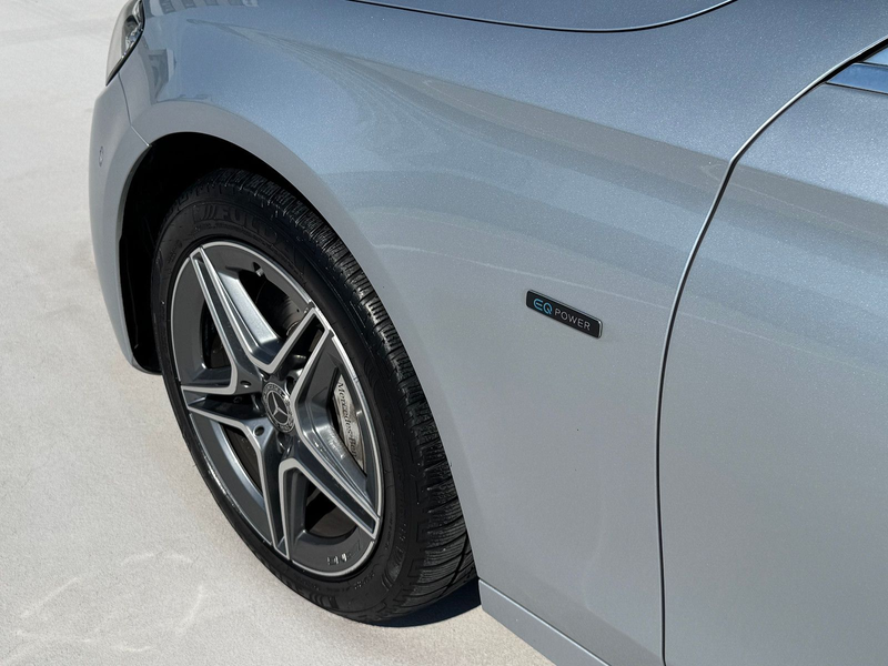 Mercedes-Benz E 300 de*AMG Line*Multibeam LED*Navi* — photo 13
