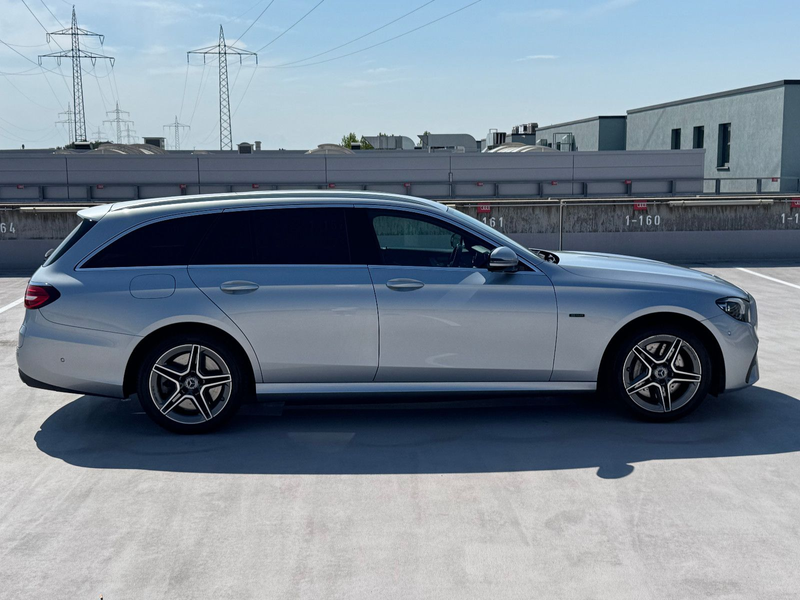 Mercedes-Benz E 300 de*AMG Line*Multibeam LED*Navi* — photo 6