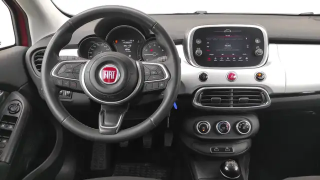 Fiat 500x view 11