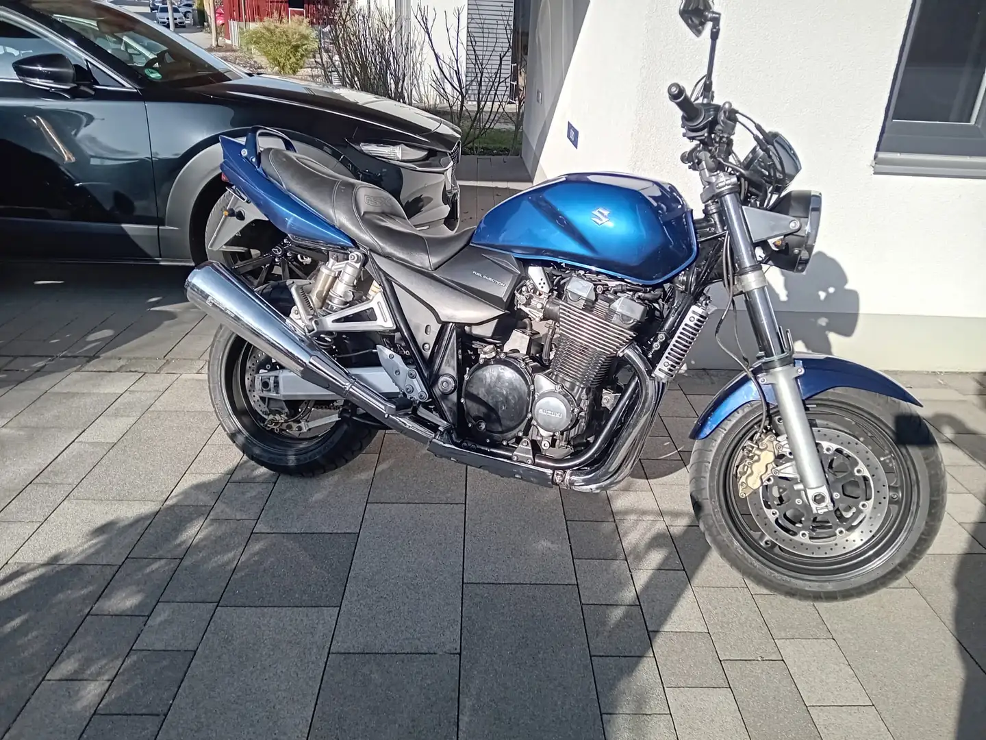 Suzuki GSX 1400 - 2