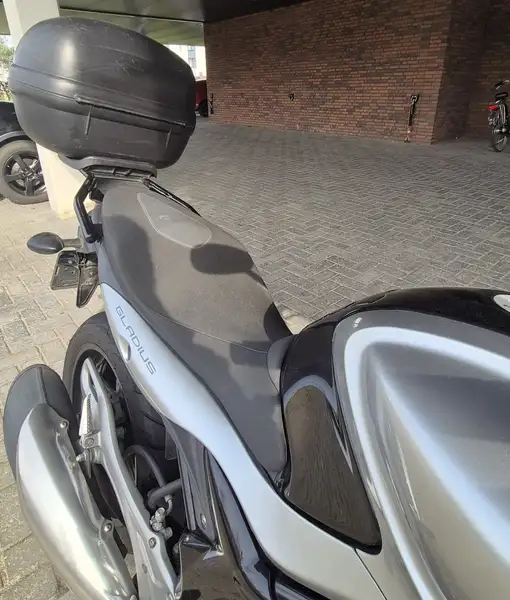 Suzuki Gladius 650 - foto 4