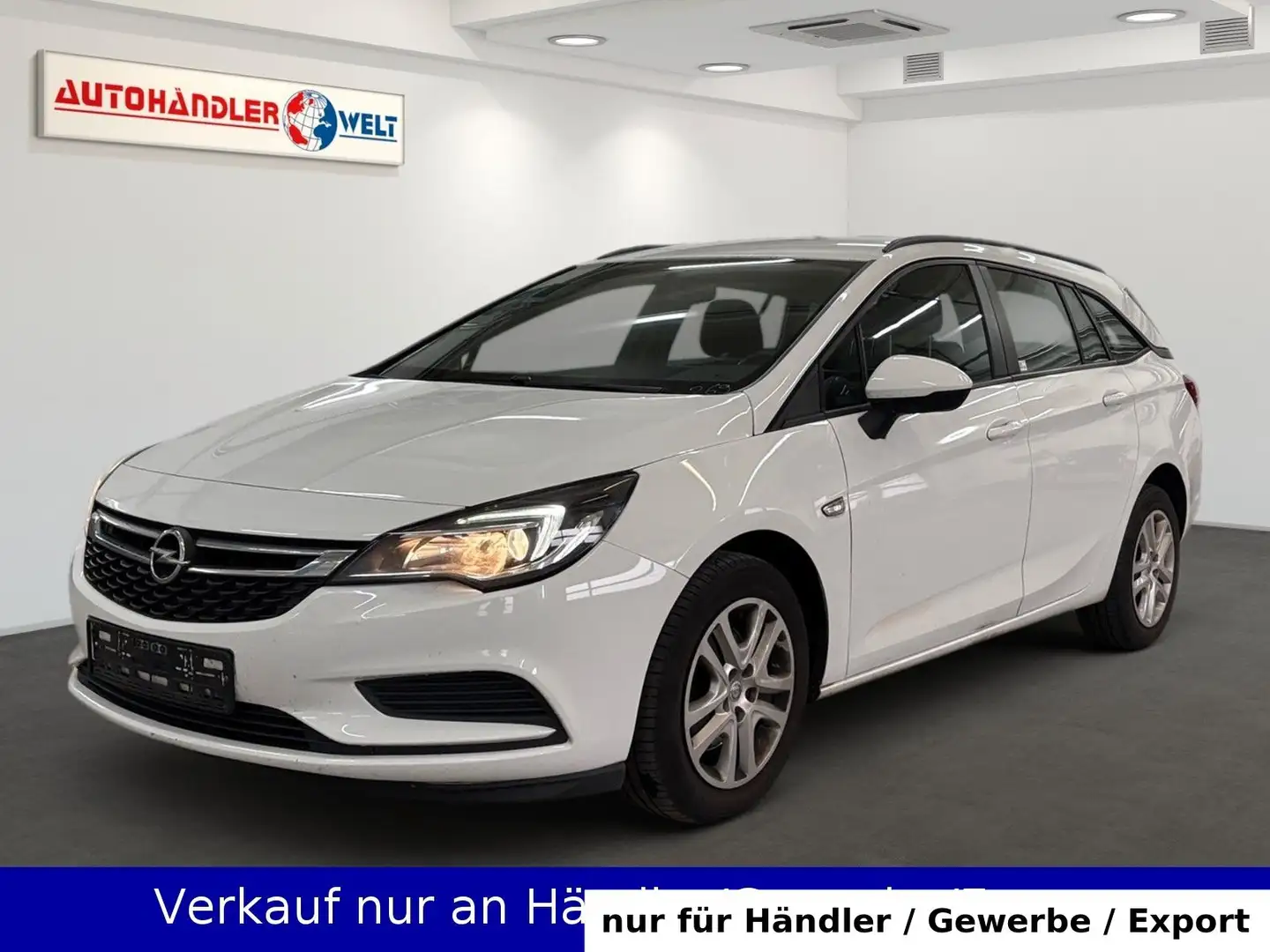 Opel Astra K Kombi 1.6 CDTI Klimaanlage PDC Blanc - 1