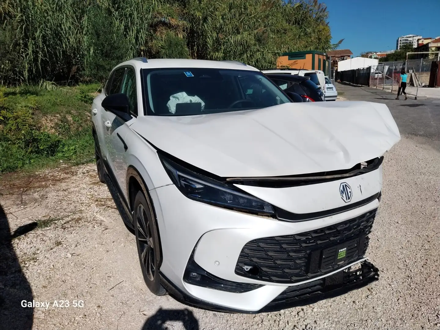 MG EHS EHS 1.5 t-gdi phev Luxury auto Weiß - 2