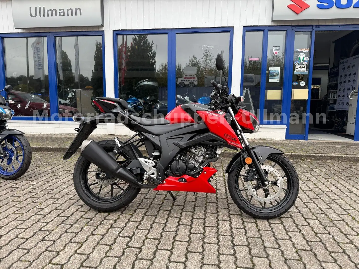 Suzuki GSX-S 125 Rot - 1