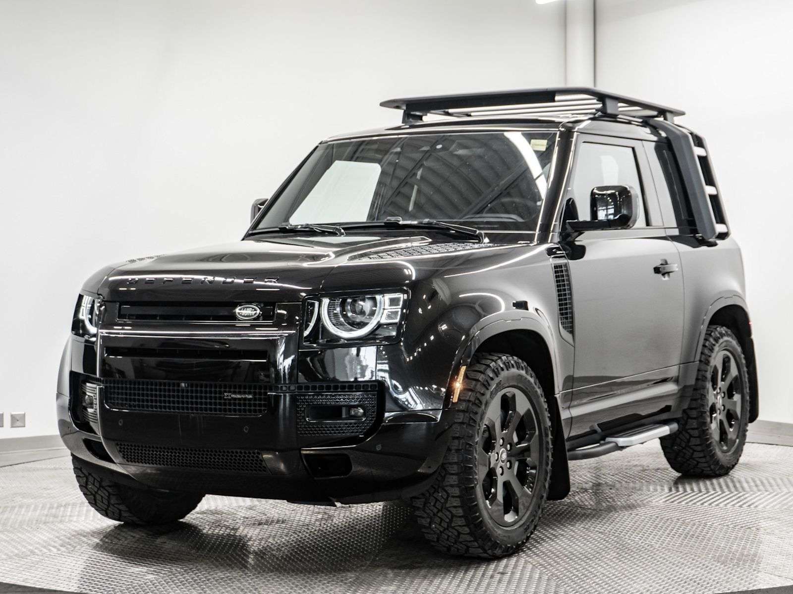 2023 Land Rover Defender X-DYNAMIC SE | P400 | LADDER | GEAR CARRIER+