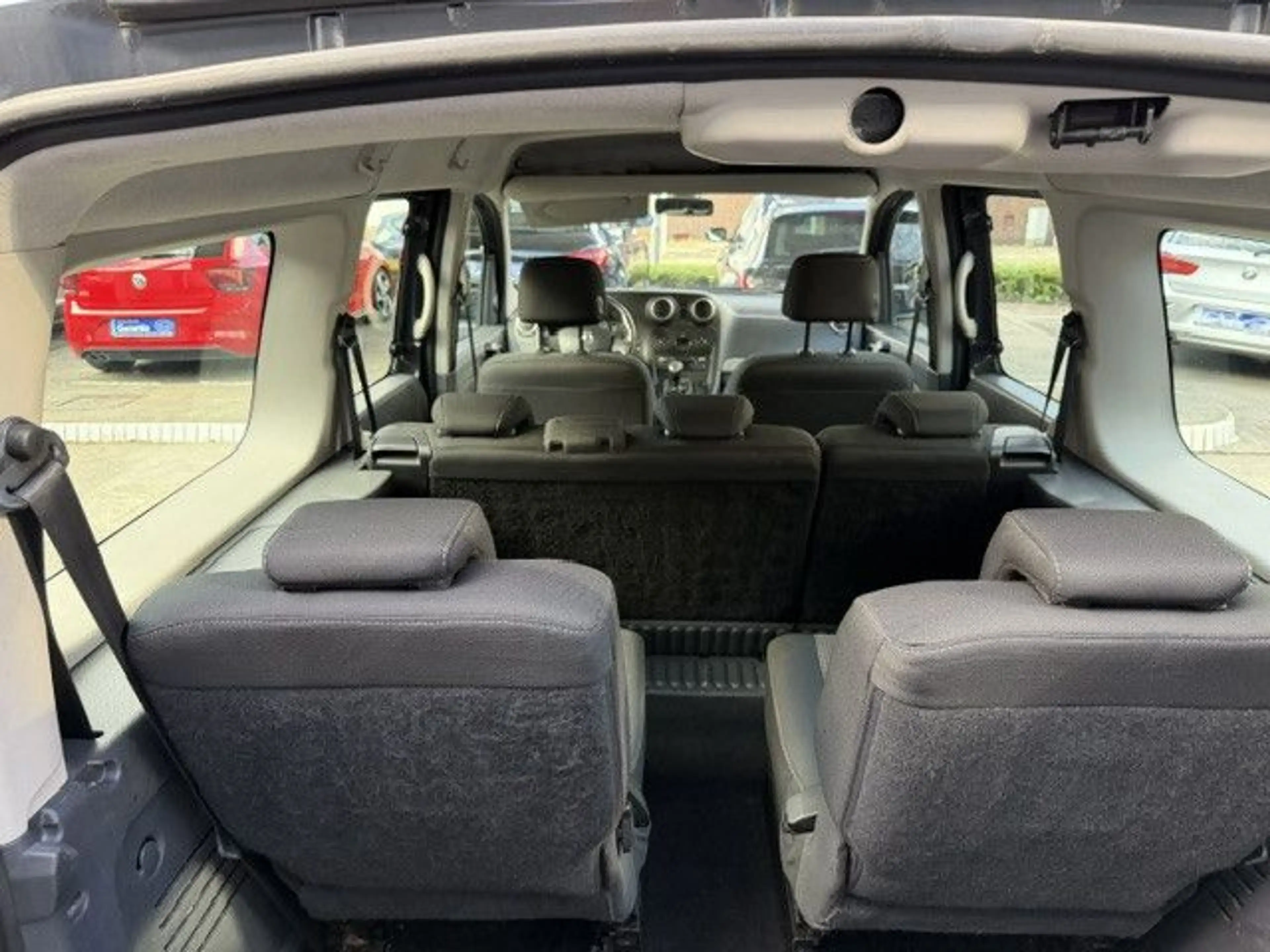 Mercedes-Benz Citan Kombi 111 CDI extralang*7-Sitzer*Shz*Pdc* — photo 8