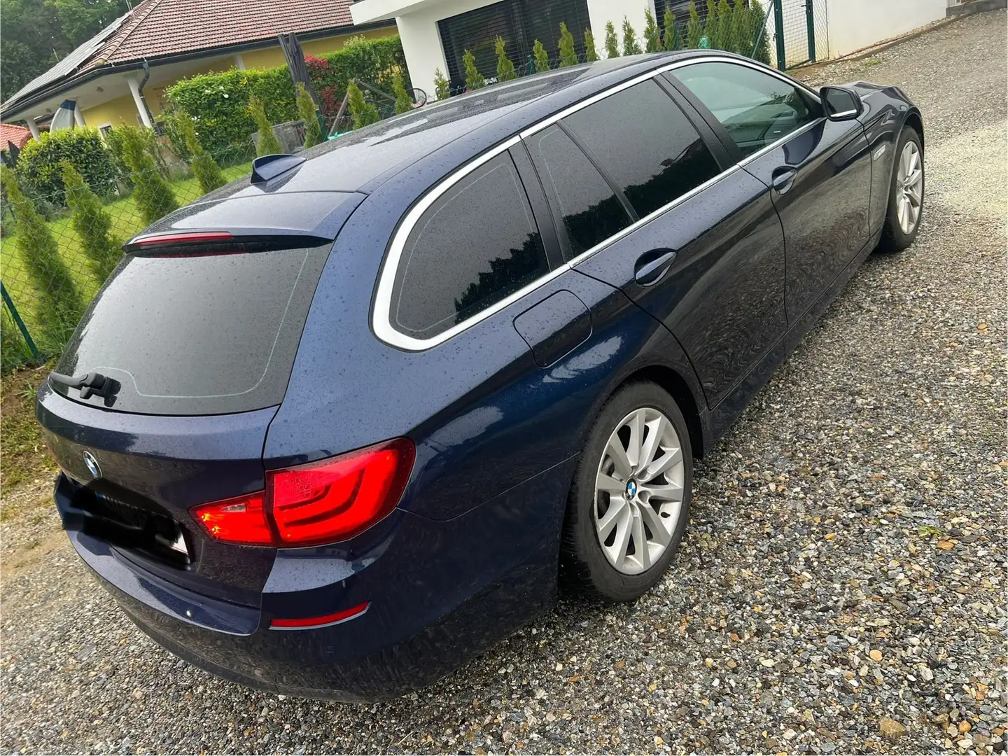 BMW 520 520d Touring Aut. - 1