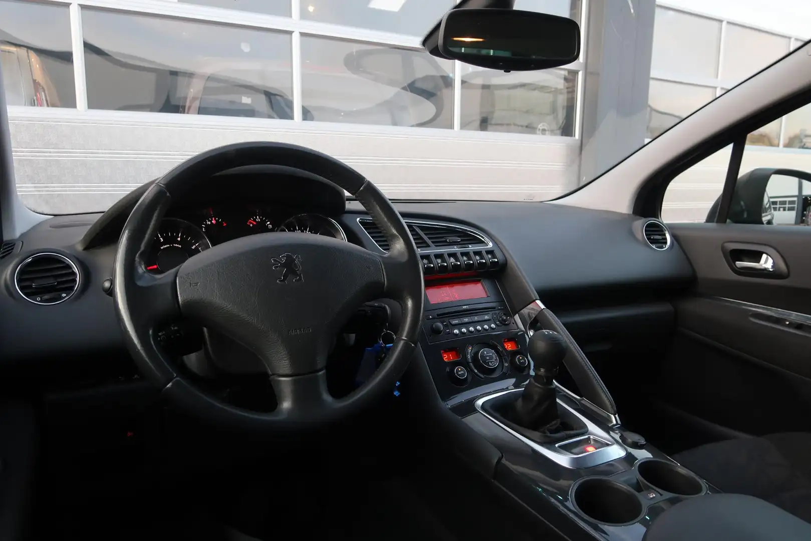 Peugeot 3008 1.6 VTi Première CRUISE/ PANO/ CLIMA/ HEAD-UP/ ETC Noir - 2