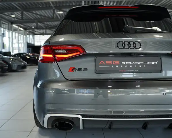 Audi RS3 view 14