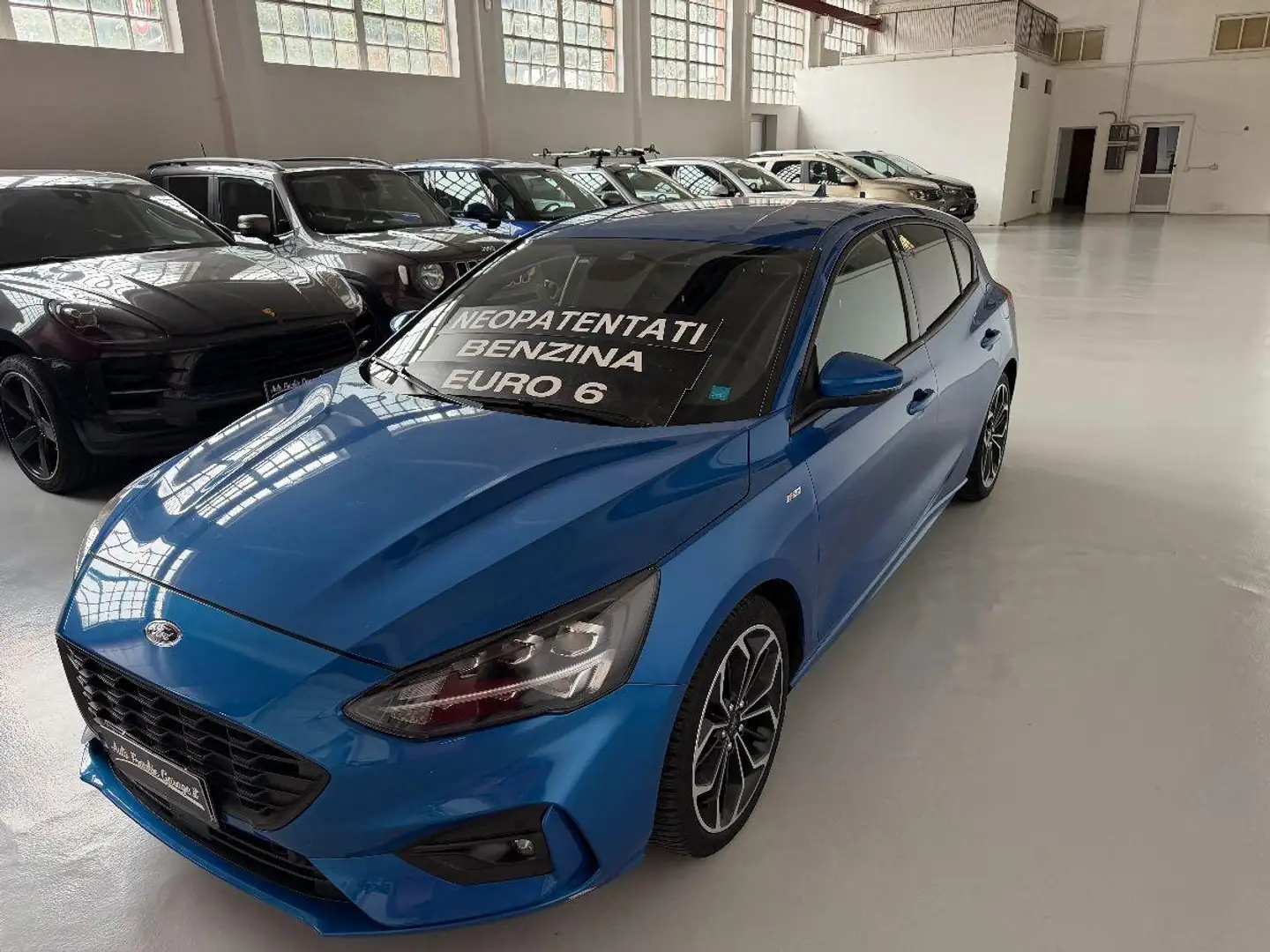 Ford Focus 1.0 EcoBoost 125CV 5p. ST Line Bianco - 1