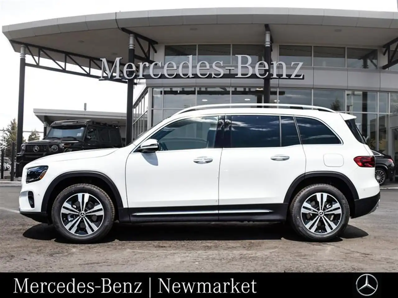 Mercedes-Benz GLB снимка Mercedes-Benz GLB