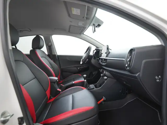 Kia Picanto view 3