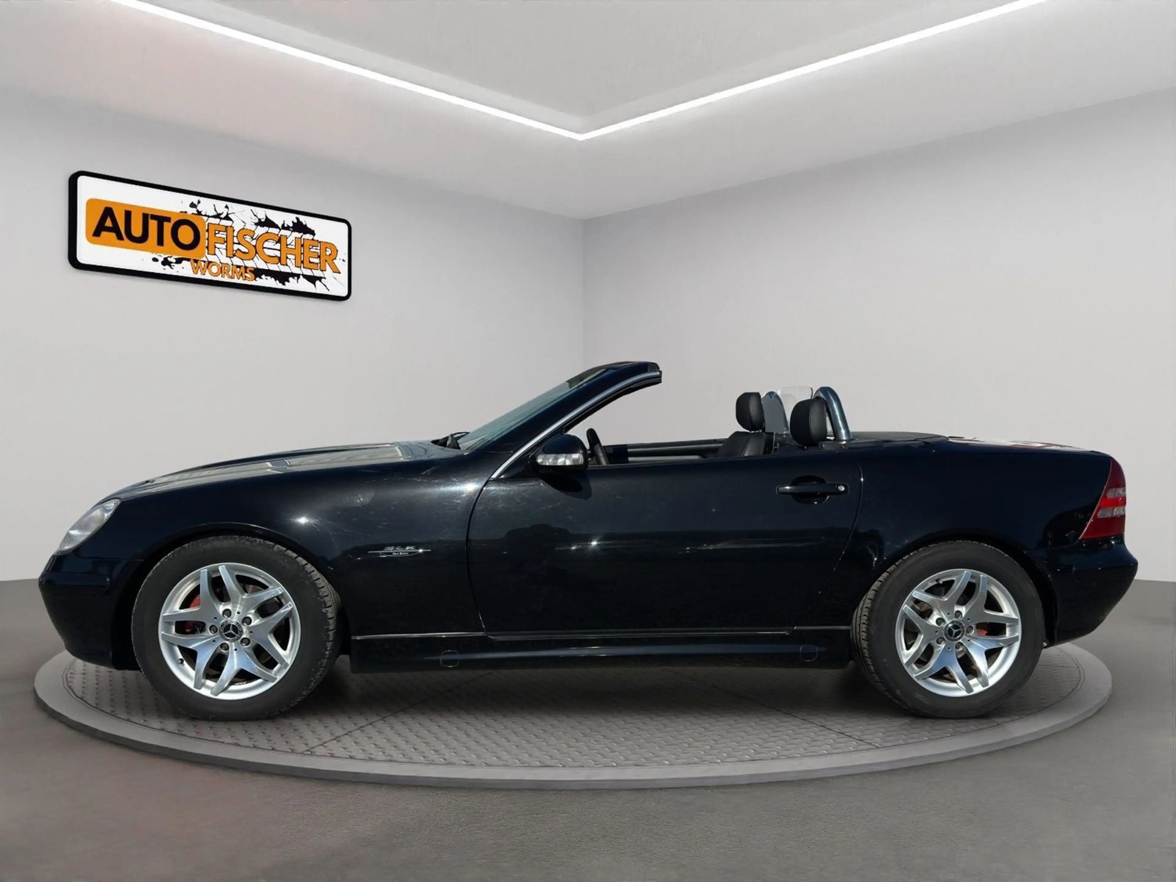 Mercedes-Benz SLK 200 Kompressor Final Edition R170 — photo 4