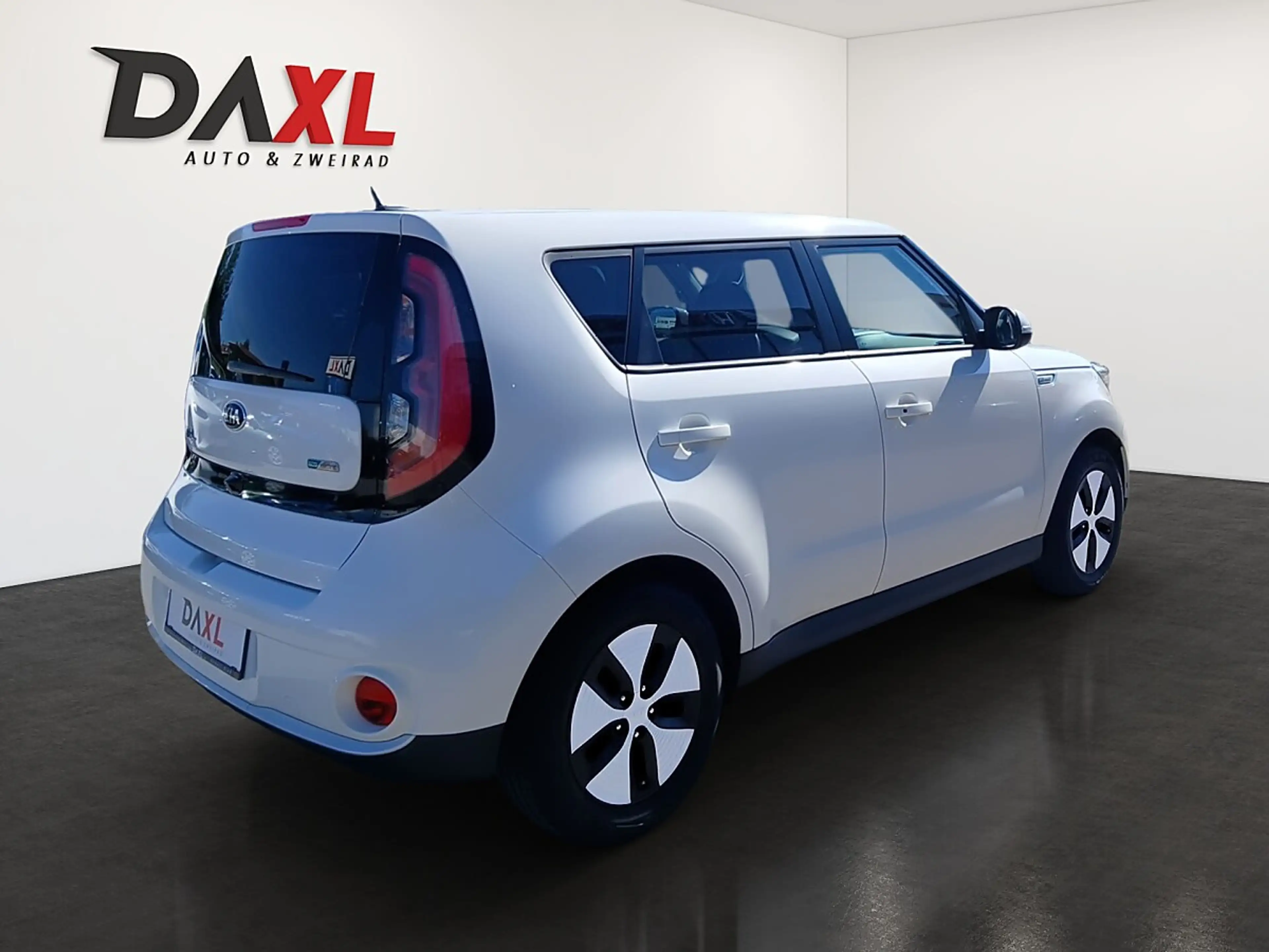 Kia Soul EV AC/DC 27kWh *prompt* — photo 5
