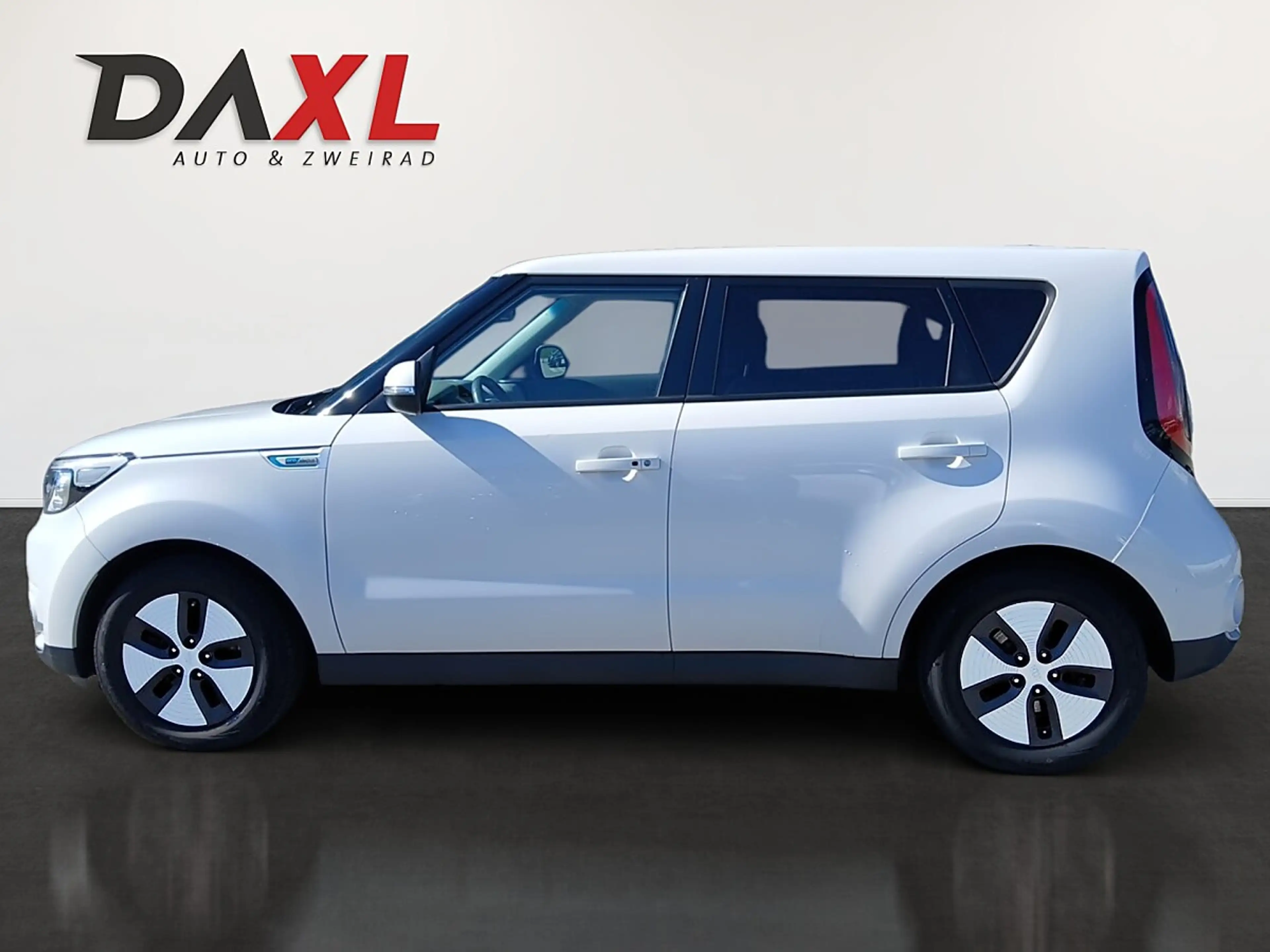 Kia Soul EV AC/DC 27kWh *prompt* — photo 8