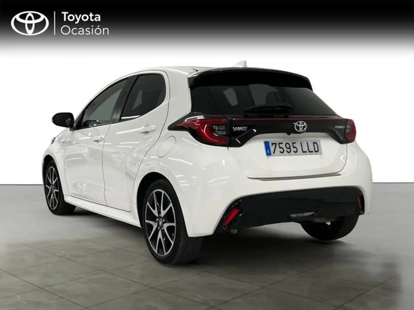 Toyota Yaris 120H 1.5 Style Blanco - 2
