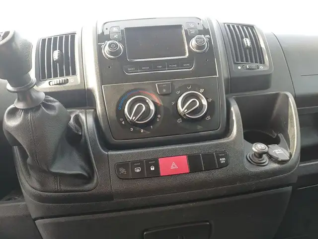 Citroen Jumper view 14