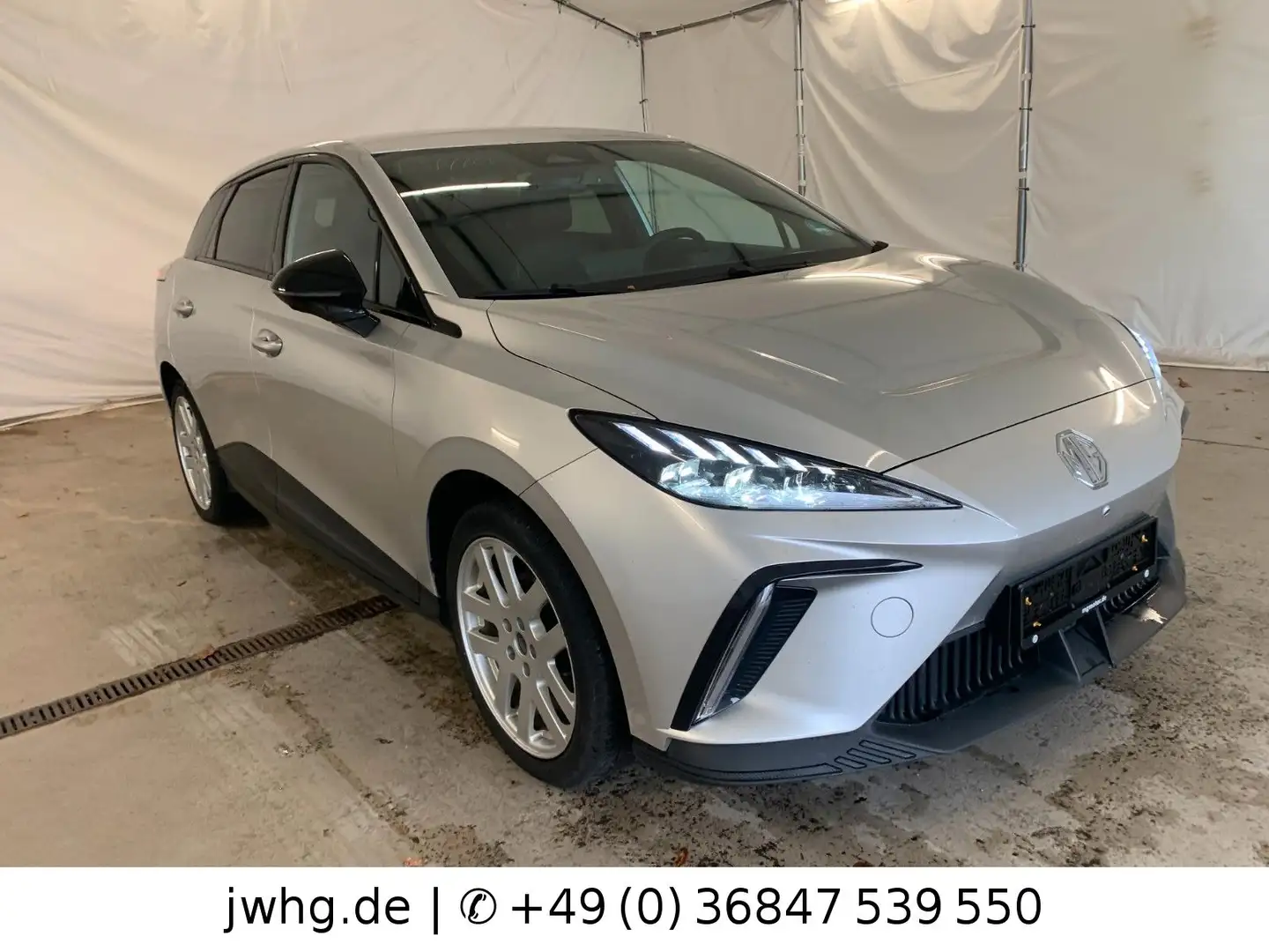 MG MG4 Luxury Leder Navi 360°Kam ACC Wärmep Silber - 2